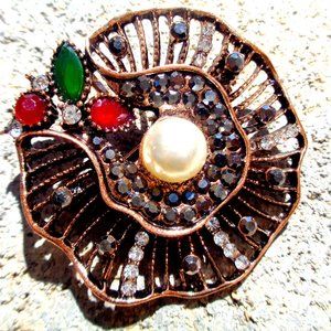 ANTIQUE ROSE GOLD OVER LADY'S PEARLBROOCH /PENDANT